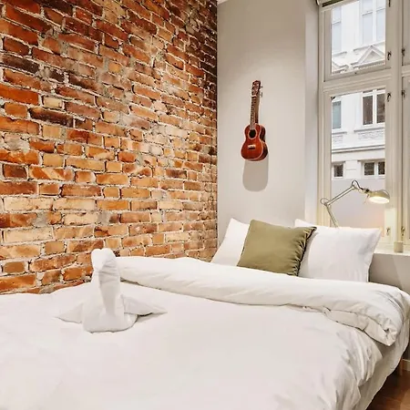 Dinbnb Private Terrace L 700 M To Bryggen L Modern Bergen