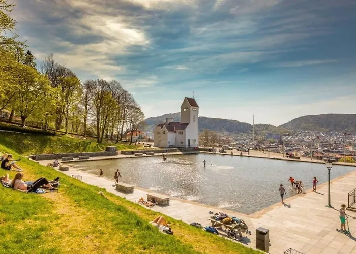 Dinbnb Private Terrace L 700 M To Bryggen L Modern Bergen